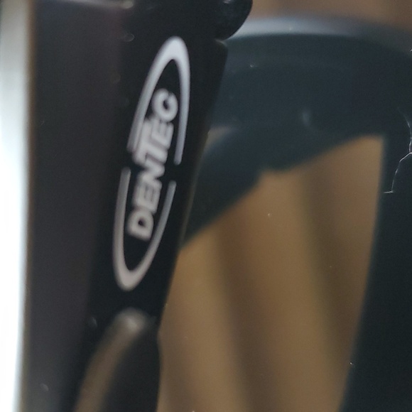 Safety glasses - Picture 3 of 4